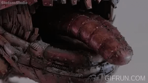 Studson Studio made a Miniature HOWLS MOVING CASTLE out of junk Miniature model of Howls Moving Castle made by Studson Studio